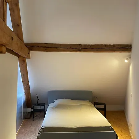 아파트 Large Duplex With Terrace *
