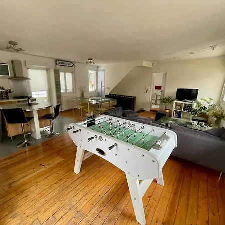 Large Duplex With Terrace 아파트 *