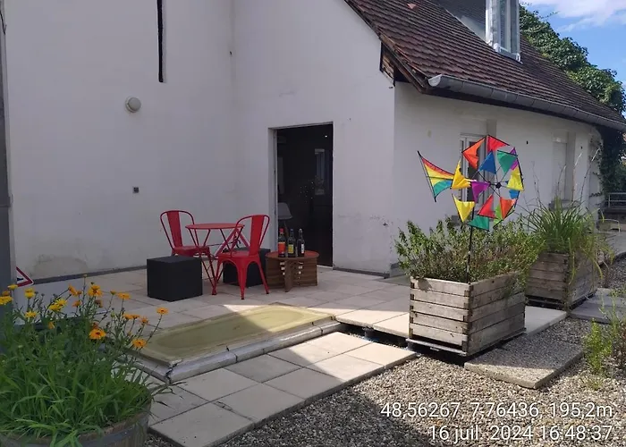 Large Duplex With Terrace