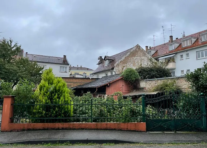 Large Duplex With Terrace Apartment