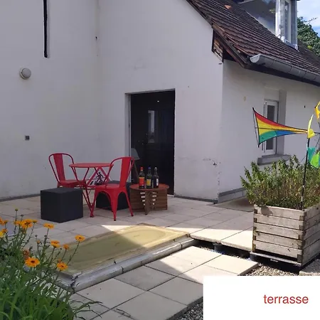 Large Duplex With Terrace Strasburg