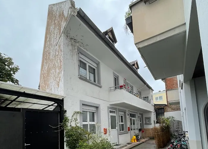 Large Duplex With Terrace Appartamento